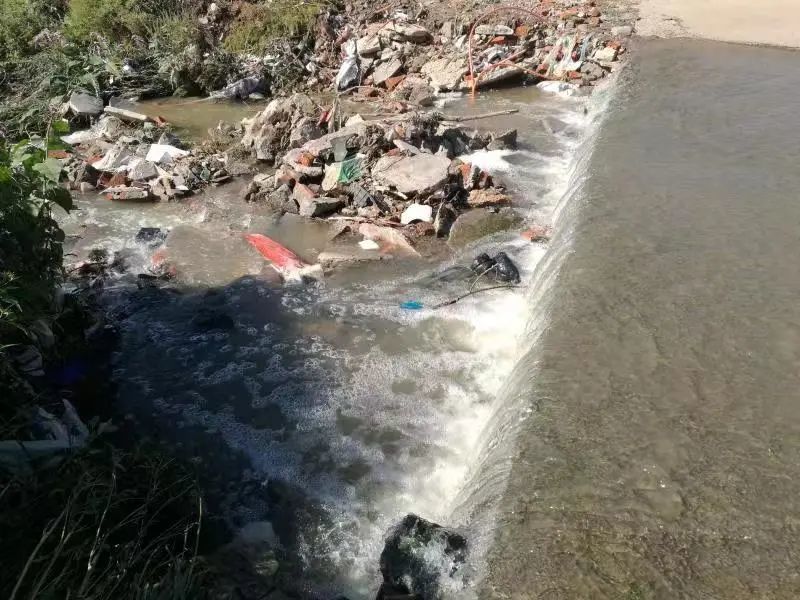 坐落于铁岭市银州区内的辽宁职业学院未建设污水处理设施,自1972年