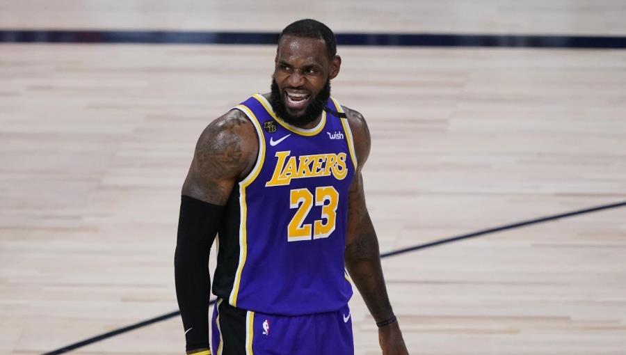 篮球排行榜前十名_NBA最新历史前十排名:詹姆斯争议最大,张伯伦地位不保