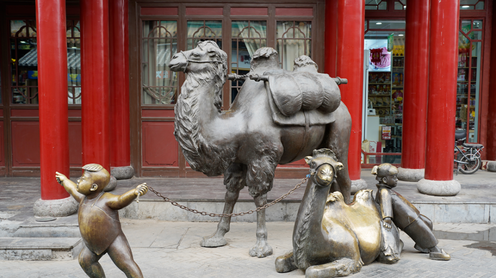 沿着丝绸之路,票号和骆驼, 承载着一代一代的晋商,也令人想起灿烂一时