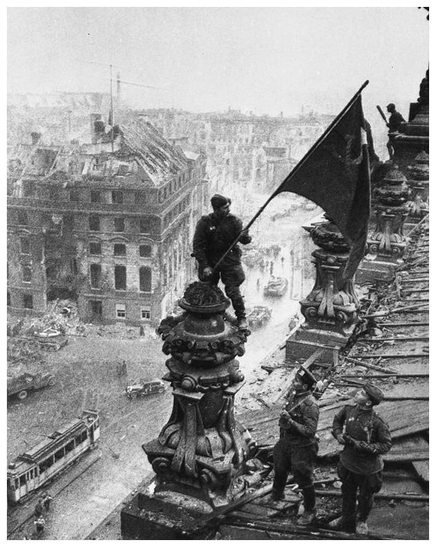 党卫军开始放弃放弃国会大厦外围,苏军趁机发起冲锋占领了国会大厦一