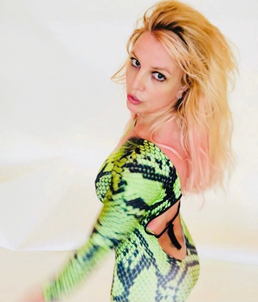 被强制性关进精神病院禁止生育小甜甜布兰妮愤而起诉家人