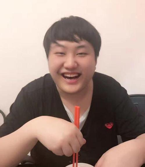 lol:炫神谈山泥若被抓内幕,不是退网而是落网了,早都被抓了