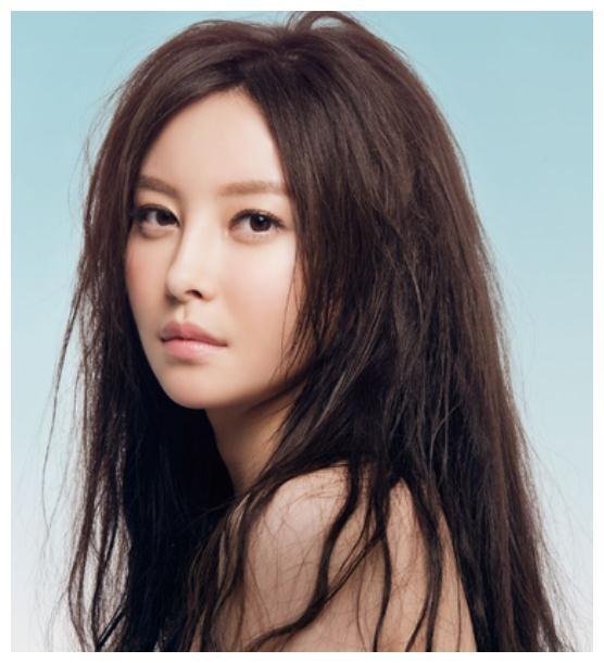 来自辽宁大连的10位绝色女星个个美若天仙你最喜欢谁