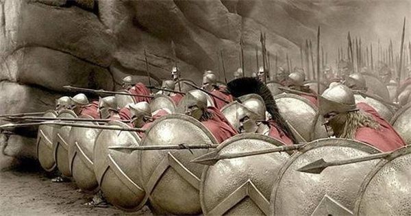 如果亚历山大没走错路直接攻进中国会怎样只会有两种下场