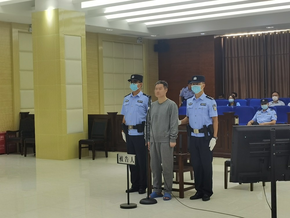 受贿2000余万!荆门中院公开开庭审理林长洲受贿案