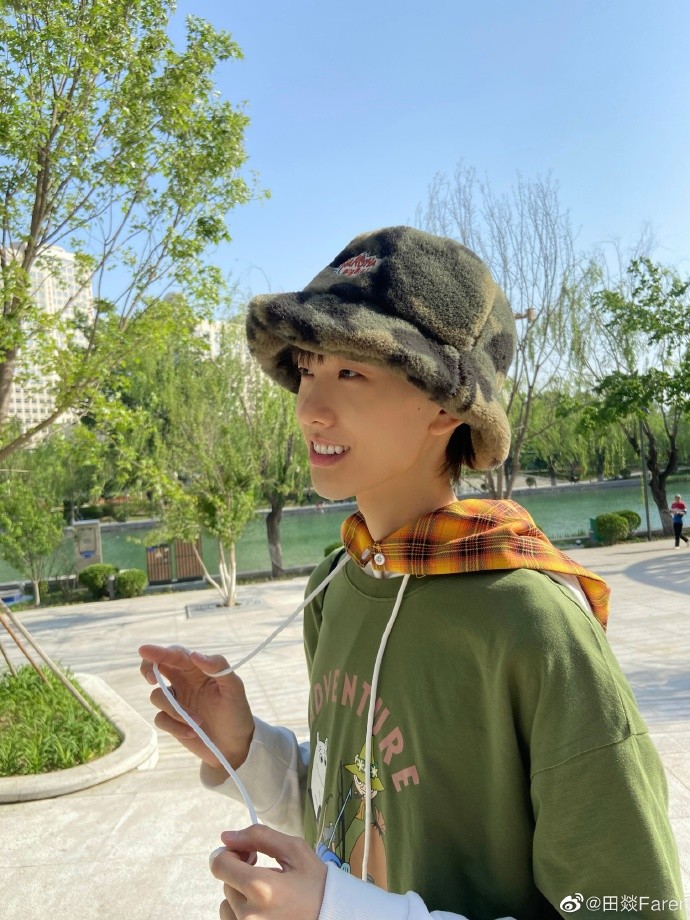 还记得明日之子的田燚吗他现在是播客节目主持人