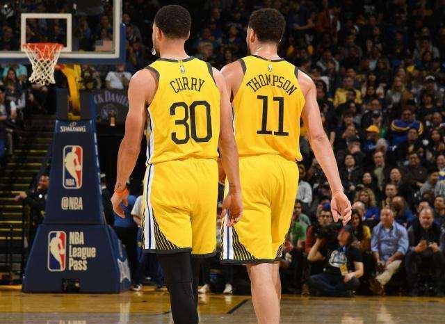 库里与汤普森的三分技术有哪些不同?