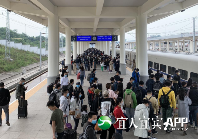 川南四市将步入"高铁公交化时代"|宜宾|高铁|泸州|宜宾西站|成都东