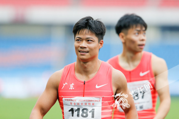 全国田径锦标赛激战正酣苏炳添现身重庆以赛代练备战奥运
