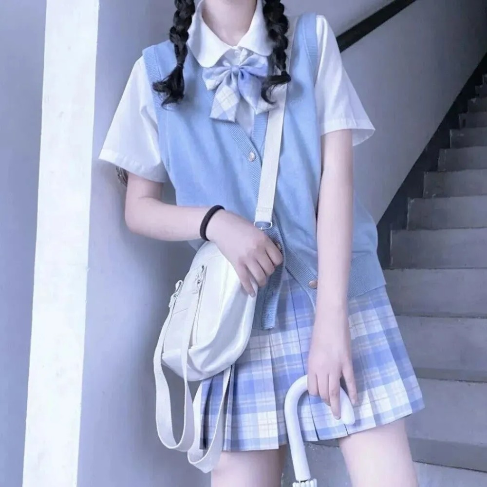 jk头像迟来的阳光救不了枯萎的向日葵