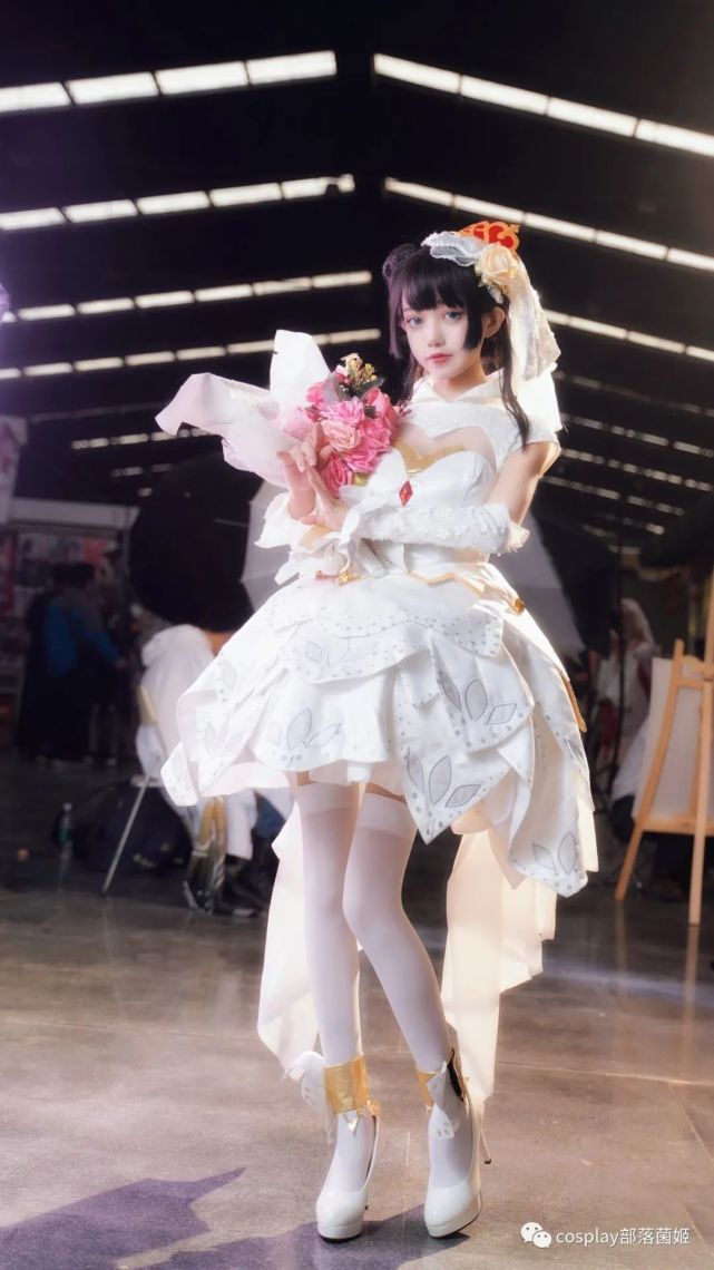 cos:王者荣耀小乔纯白花嫁cos正片@糖糖