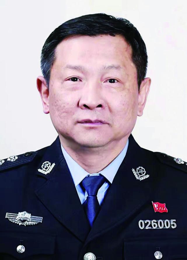 【致敬公安英雄】34年刑警生涯铸就忠诚警魂 追记铜仁市公安局刑侦支