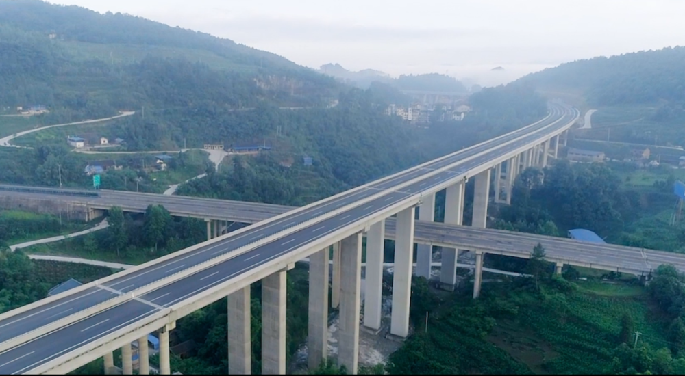 通车倒计时遵余高速公路顺利通过交工验收