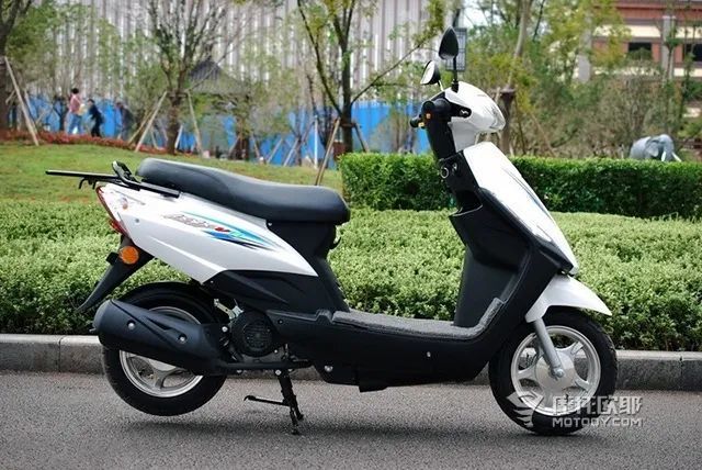 大阳这两年v锐系列搞得风生水起,不知道50cc上有没有啥进步?