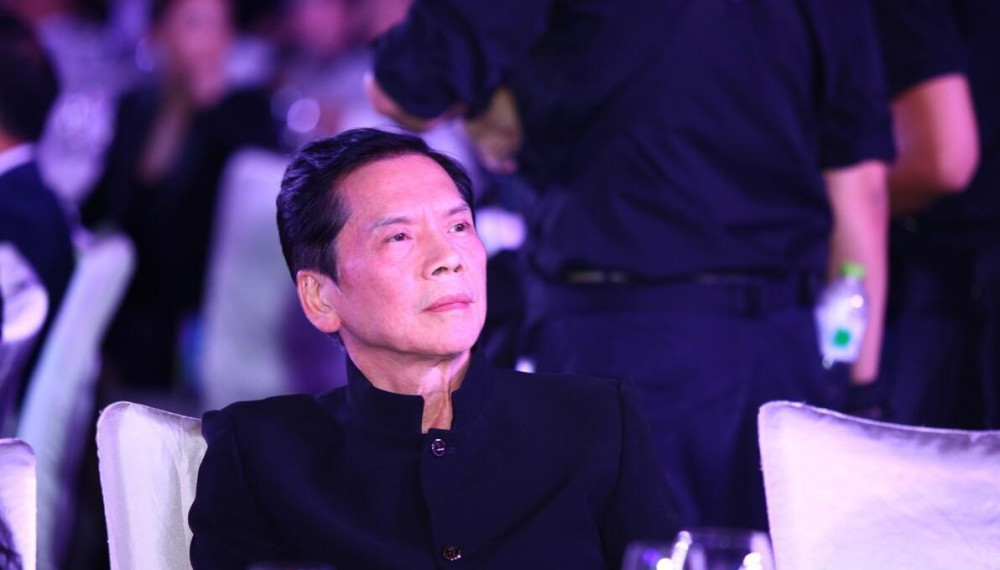 向华强最大的靠山是谁不是军统出身的父亲而是他的亲大哥