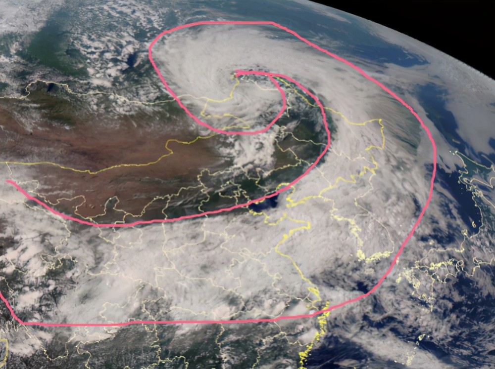 部分具有典型温带气旋特征的东北冷涡在卫星云图上是这样的:冷涡,是冷