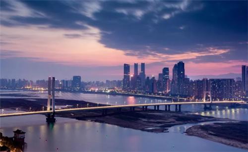 长江入海口的城市为何十分繁荣黄河却没有大城市谁才是母亲河