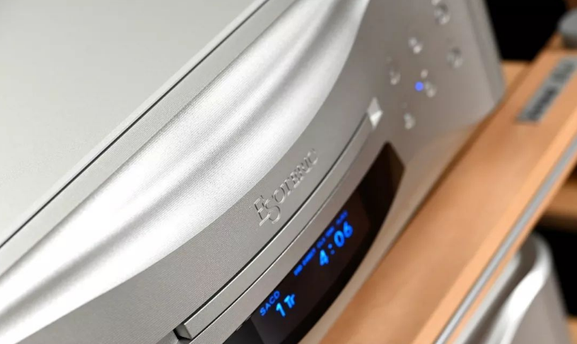 发烧友最爱的播放器材之一Esoteric K1X