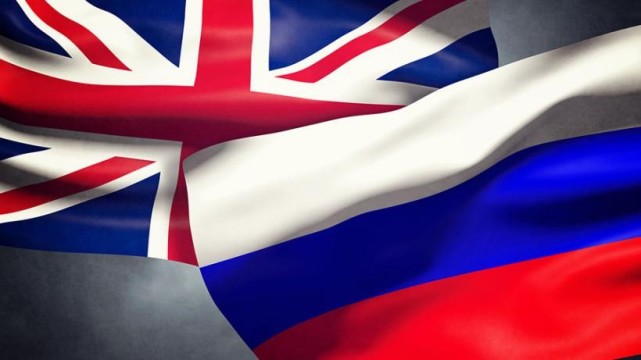 俄英两国国旗 围绕这一事件,谁的说法是真其实并不重要,谁是这一事件
