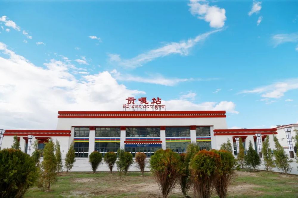 拉林铁路通车了我市有5个站点