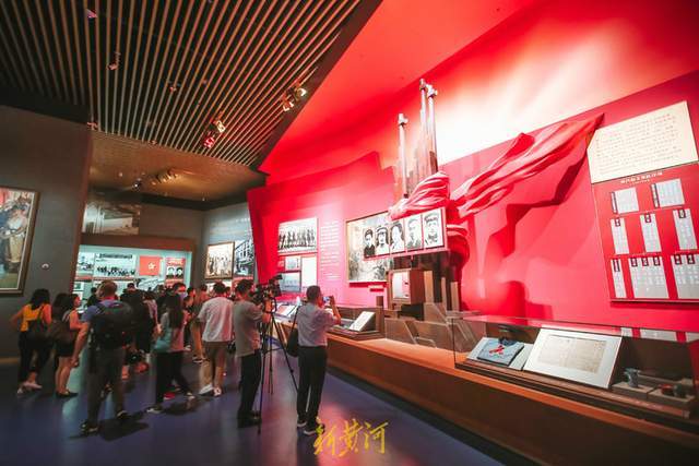 嘉兴南湖红船复原景观嘉兴南湖红船复原景观李大钊就义的绞刑架淮海