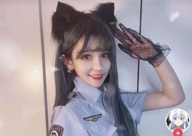 网红刘辉商店养鱼实锤刚被一只鱼示爱后脚就和飞段暧昧