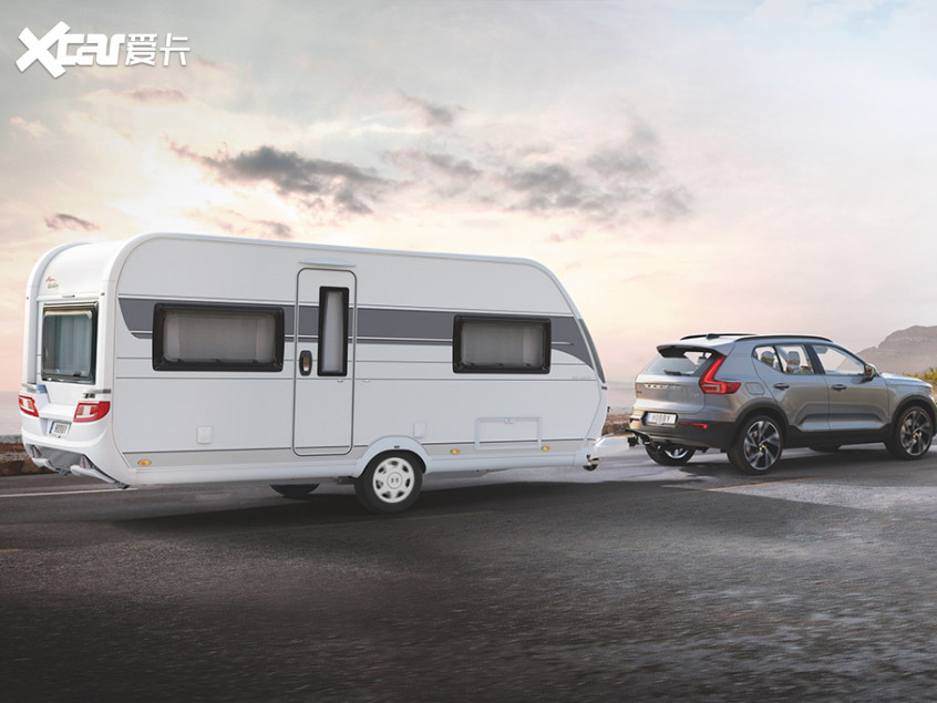 户外氛围组 盘点腔调拉满的拖挂式房车