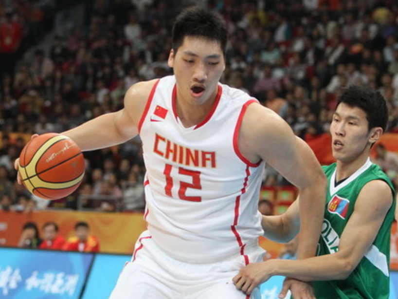 唐正东仅打过2次亚运会对比大家耳目能详的中国男篮名宿,唐正东的知名
