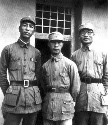 他和陈先瑞一起大闹陕南改编八路后神秘失踪