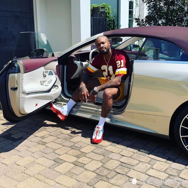 凡尔赛卡佩拉之前开路虎老被塔克鄙视我被迫换了辆兰博基尼