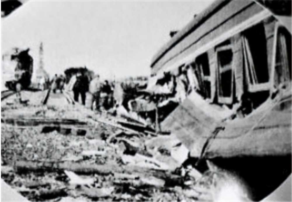 1978年杨庄铁路事故:无人驾驶的列车相撞