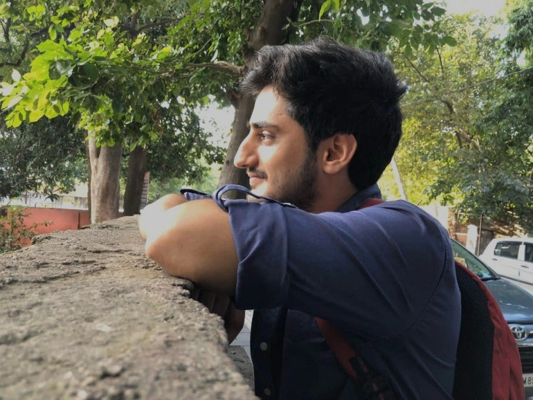 来自边缘化群体的印度人为西方教育众筹