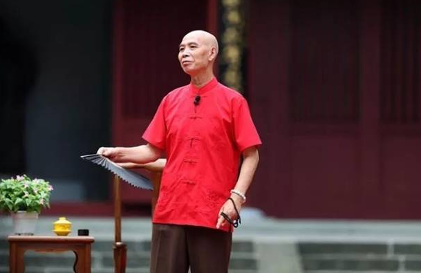 巴蜀笑星李伯清现身徒弟闵天浩婚礼网友评论聚焦离婚和打架事件