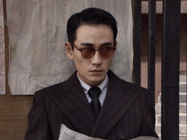 在剧中朱一龙扮演的男主林楠笙,本来应该成为一名老