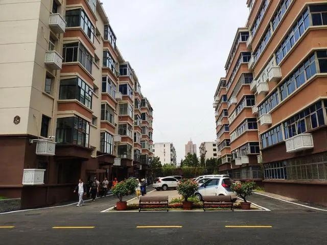 政协委员于建伟:建议加快推进老旧小区住宅内公共设施改造