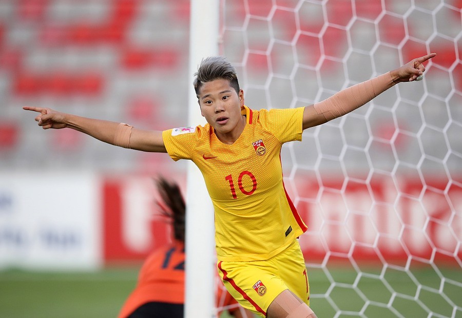 女足前锋李影的故事:敢说敢爱,秀出自己的真风采