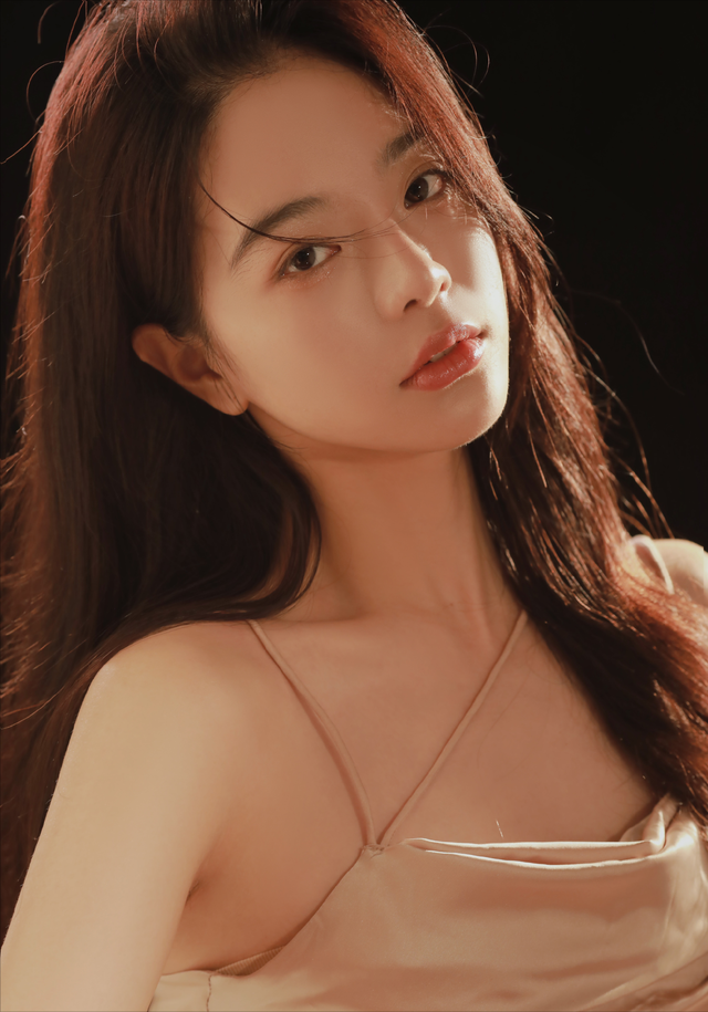 百万网红雪梨家模特乔乔疑似被人恶意伤害满身是血头部严重摔伤