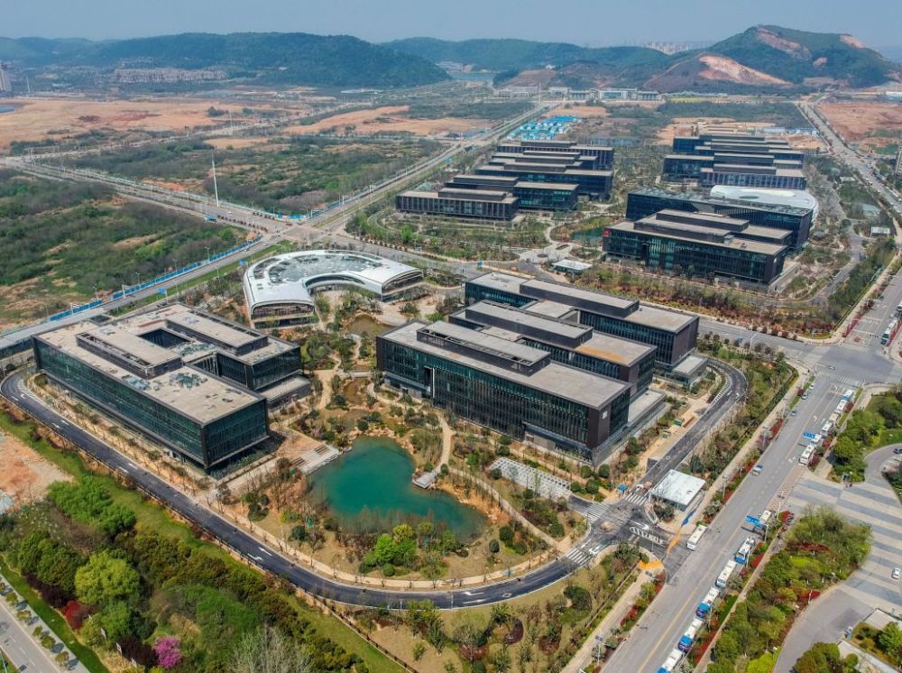 迎来新突破华为将在武汉自建晶圆厂最快明年就将投产