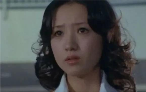 山口百子(丘野香织饰演)是《雷欧·奥特曼》中的女主人公,城南体育