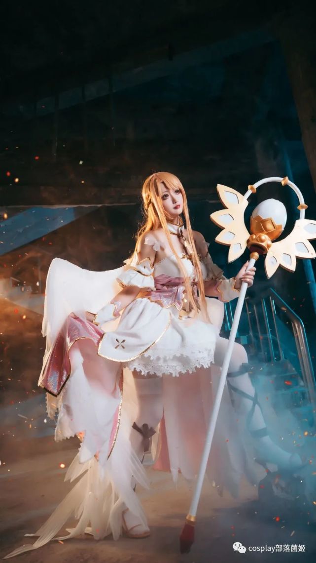 cos:刀剑神域天使亚丝娜cos正片@酒酿促织