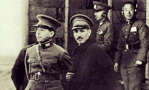 国民革命军为何沦为新军阀部队?两次北伐,不加选择大肆招降纳叛