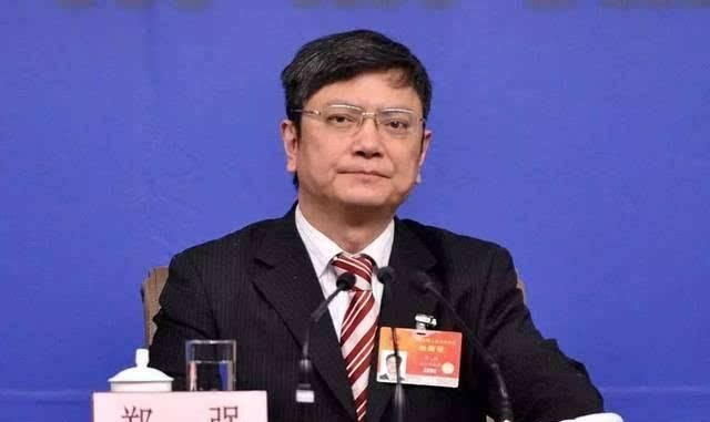 近些年山西的发展速度比较缓慢,郑强教授来到山西后,在接受采访中就