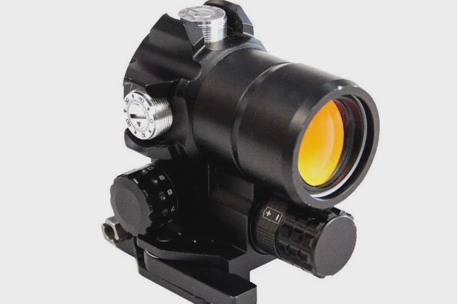 俄罗斯工业在准直瞄准器的完善方面取得了巨大成功,pkm-75具有更高的