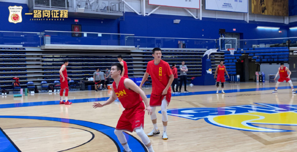 均为阴性 中国男篮抵达加拿大全员检测核酸未倒时差便训练超辛苦 腾讯新闻