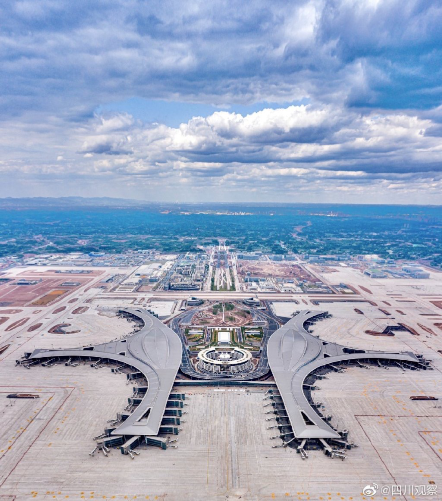 成都天府国际机场航拍图片