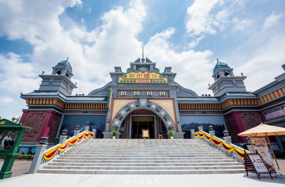 江西赣州方特东方欲晓开业不久就成网红工作日也很火爆