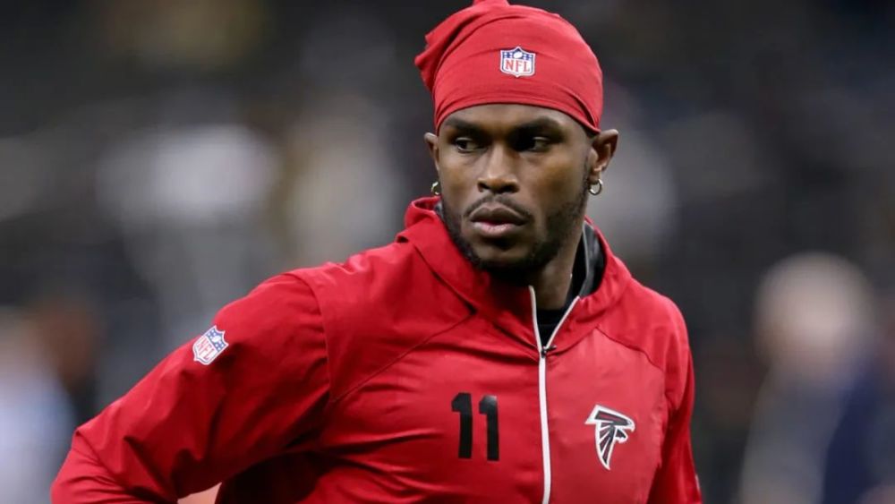 猎鹰主帅史密斯:胡里奥-琼斯的交易是双赢!_腾讯新闻