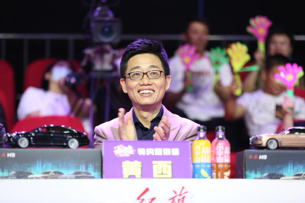 东北脱口秀完美收官# 东北爆梗王诞生了!