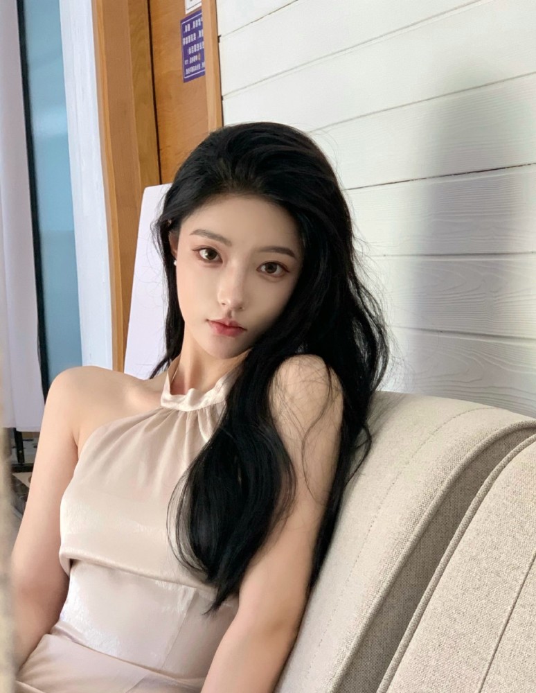 百万粉乔乔毁容疑似被同行打,对方直接用啤酒瓶砸人_腾讯新闻