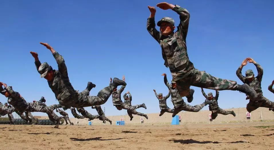 为什么很多退伍军人都选择了做健身教练